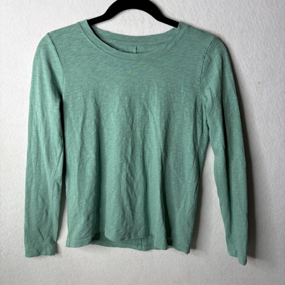 J.Crew Girlfriend Tee mint green long sleeve staple wardrobe 100% cotton XS